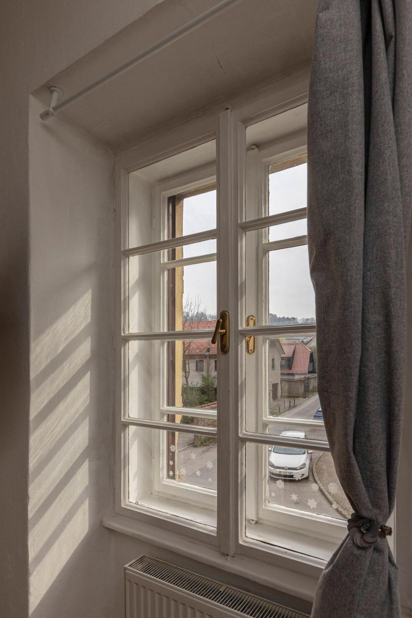 Historical Caserne Apartment 卢布尔雅那 外观 照片